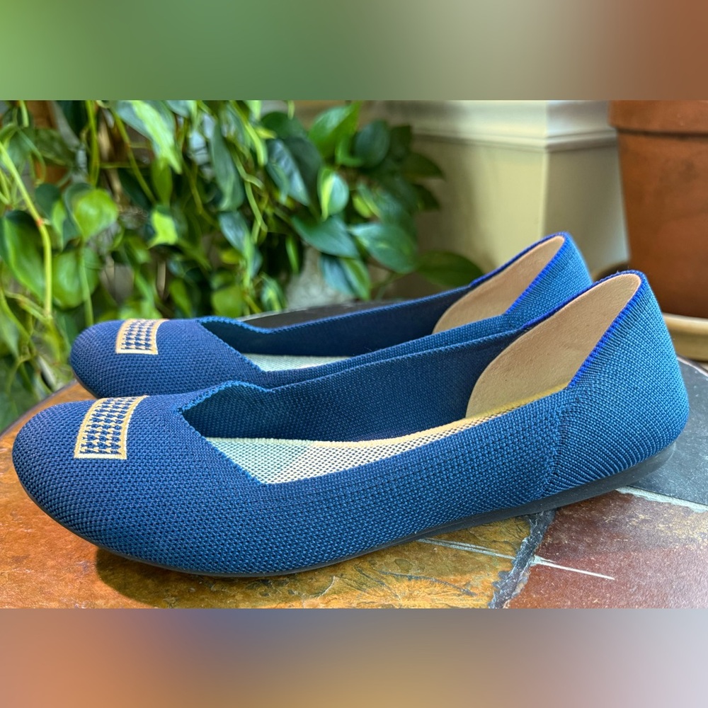 Rothy’s The Flats in Blue Holiday Licorice Women’s Size 9 - Picture 2 of 11